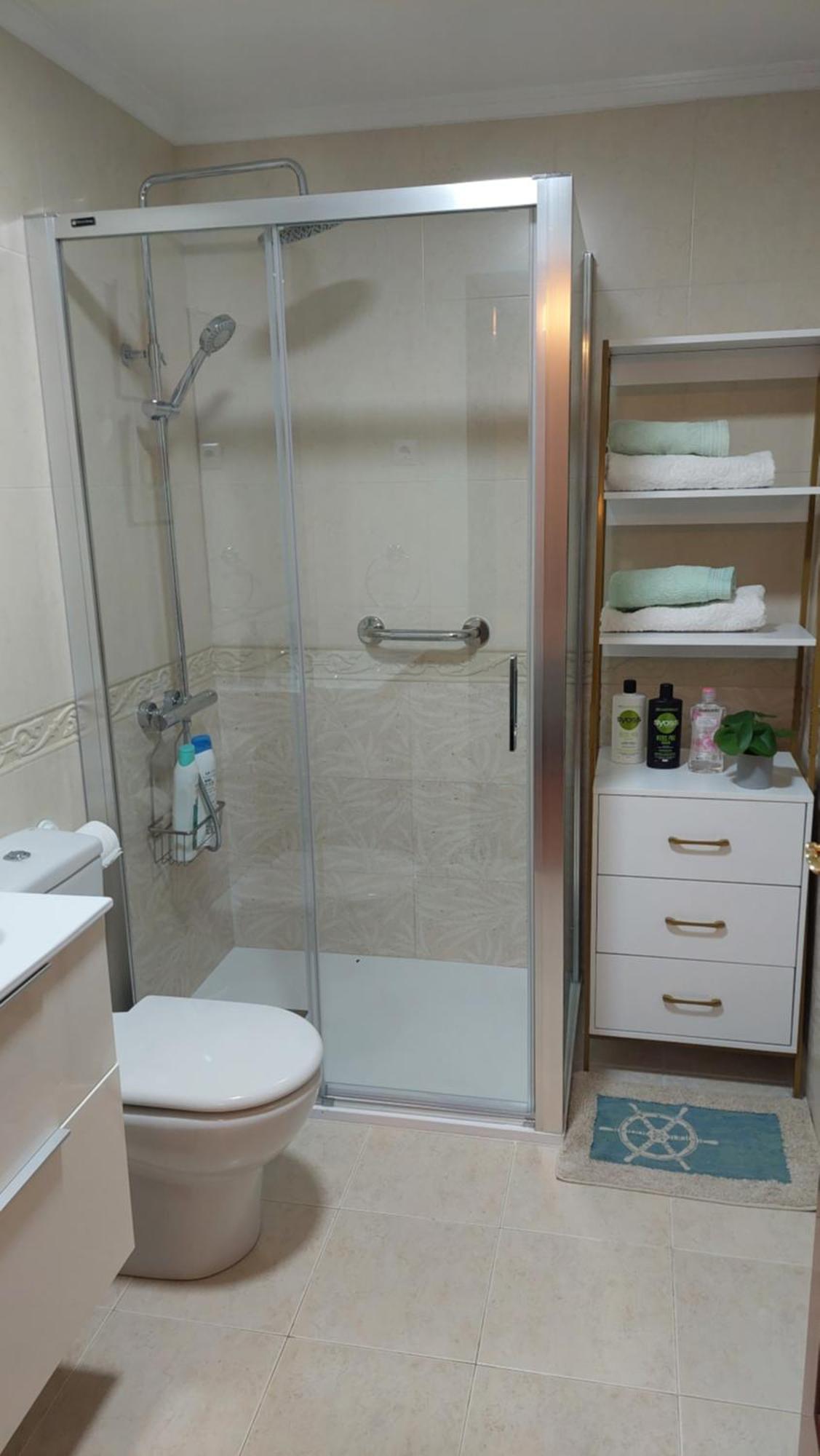 Apartamento En La Playa Con Parking Privado Getxo Esterno foto
